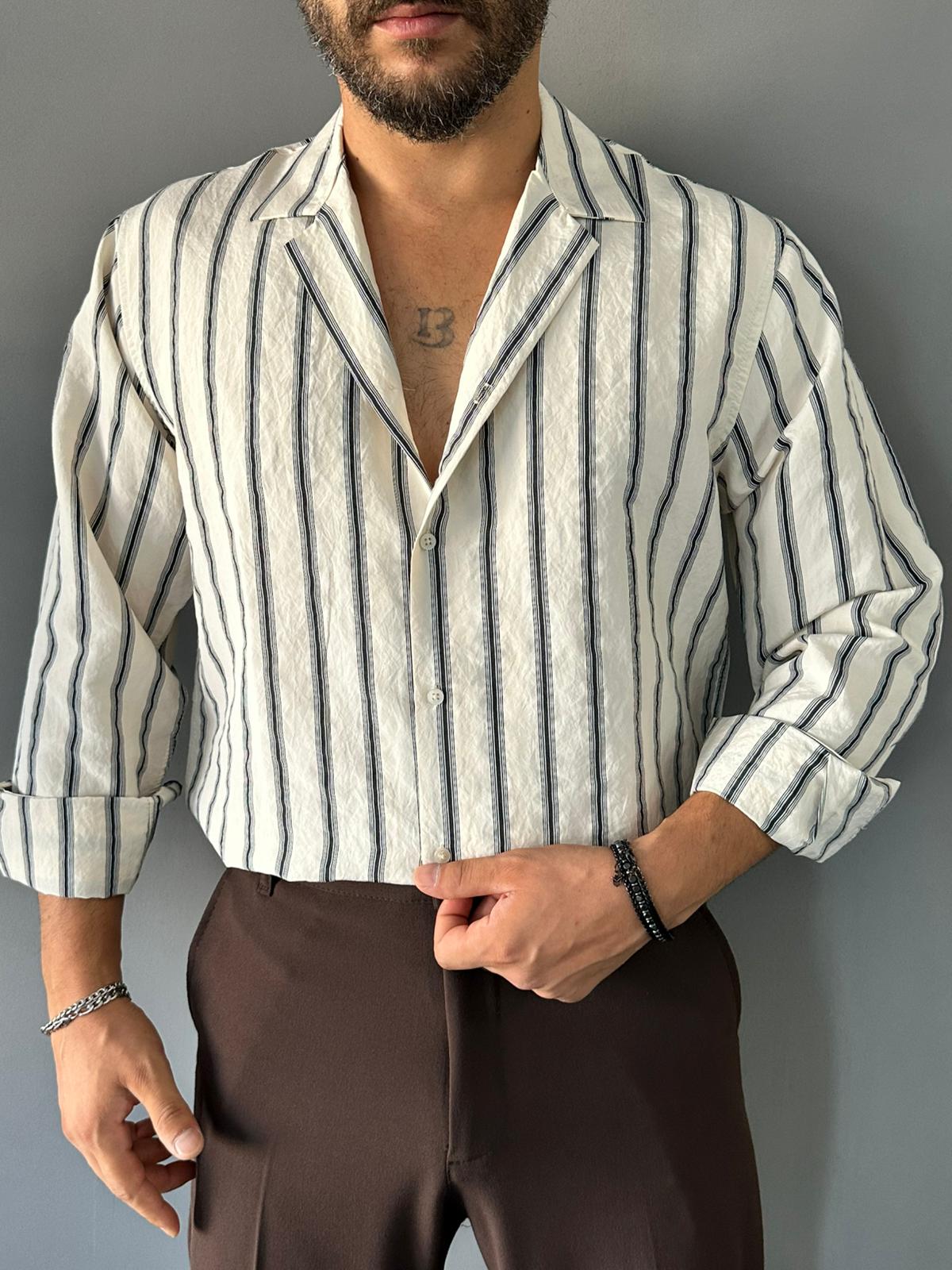 Apaş Yaka Çizgili Ekru Oversize Gömlek