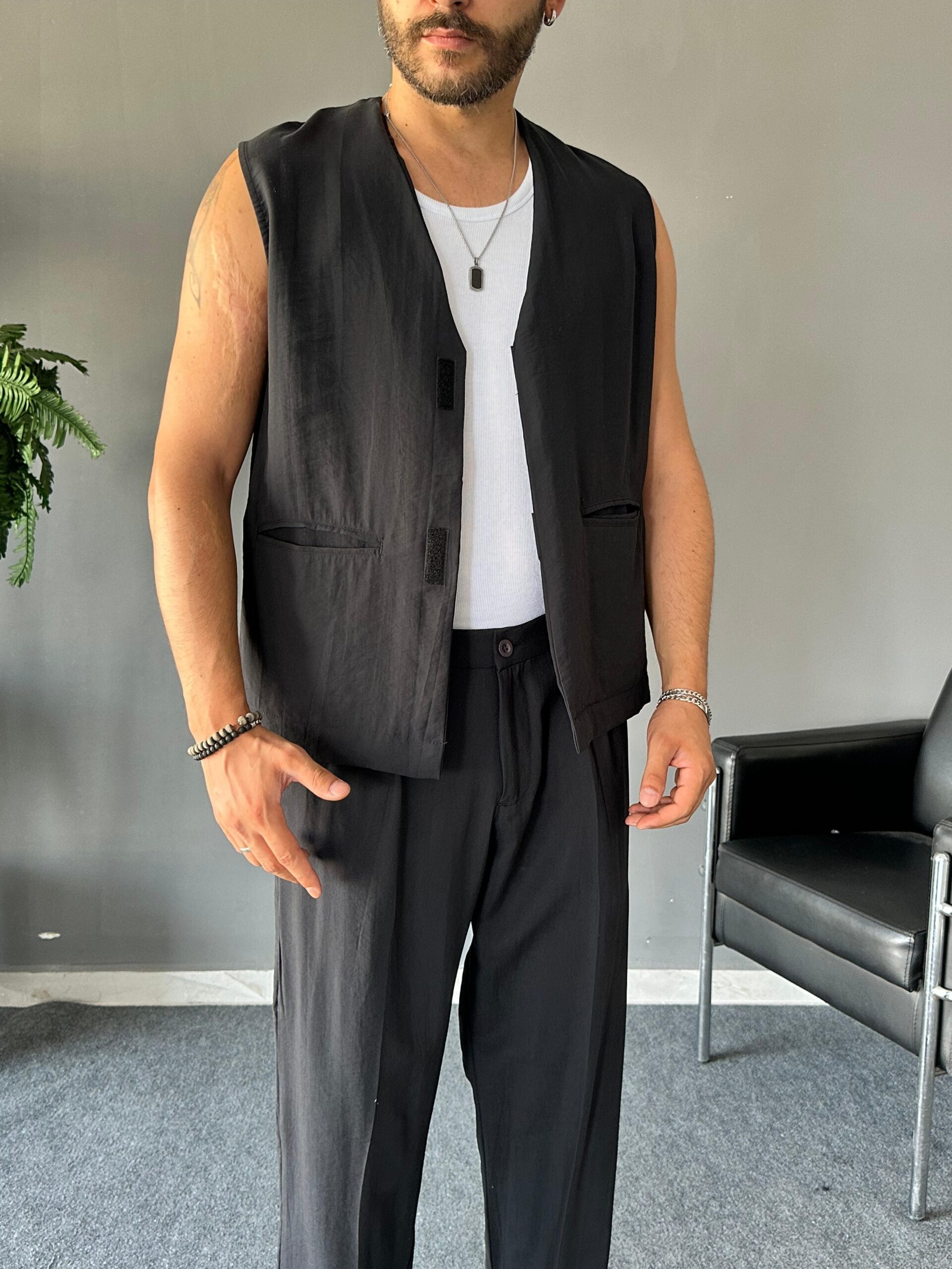 Diagonel Modal Kumaş Siyah Regular Yelek