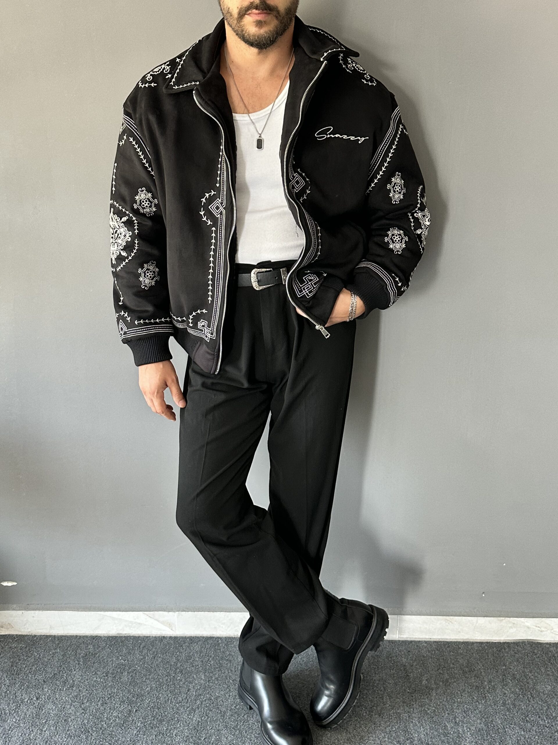 Premium Koleksiyon Nakış İşlemeli Siyah Bomber Mont